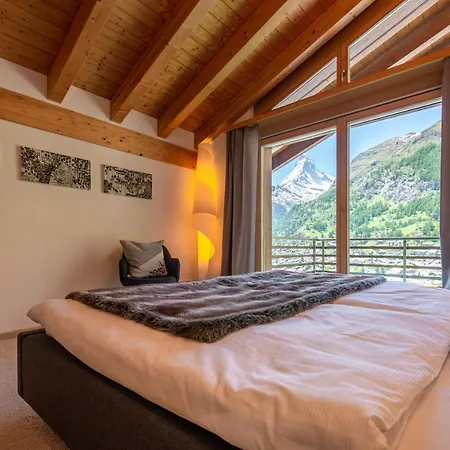 Modern Apartment With View Over Zermatt Buitenkant foto